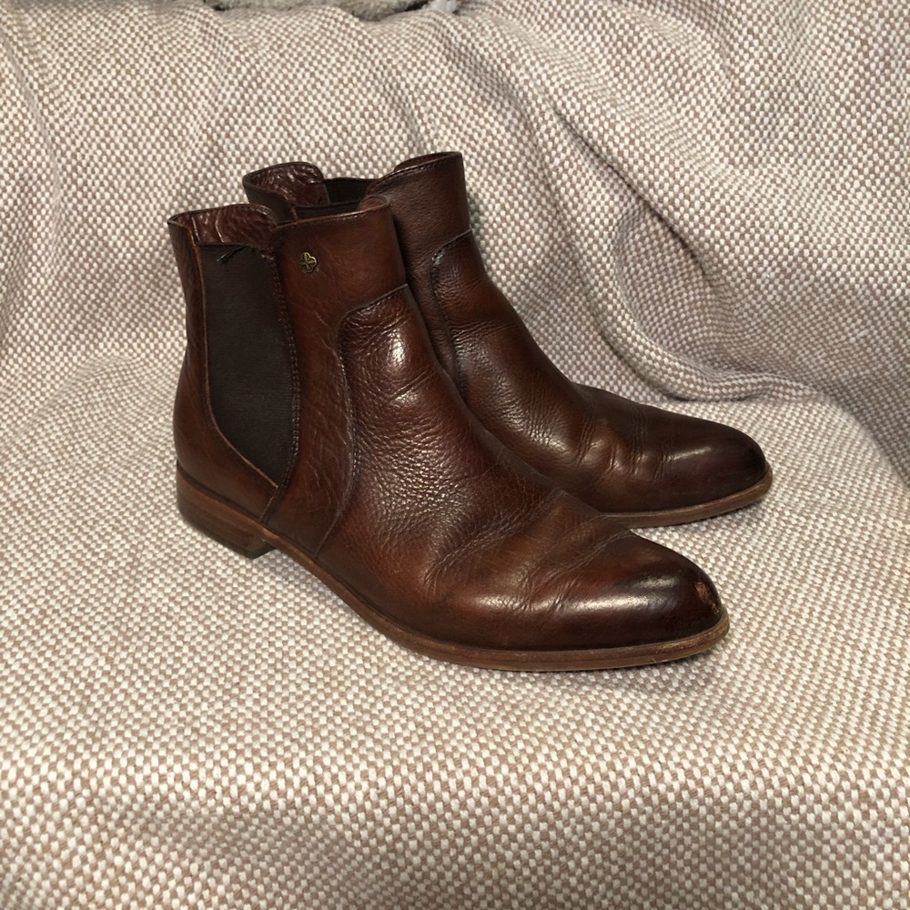Isola Brown Leather Pointed Toe Chelsea Boot